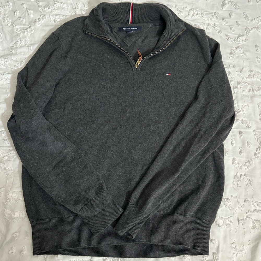 Tommy Hilfiger Men's Charcoal Quarter Zip